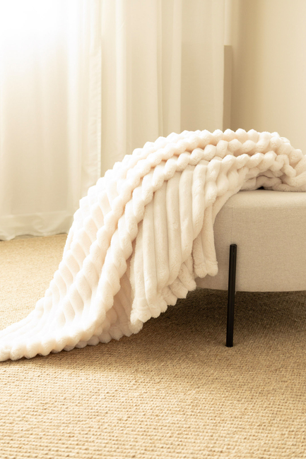 KMCarpets Stripe Viltti 130x170, Kermanvalkoinen