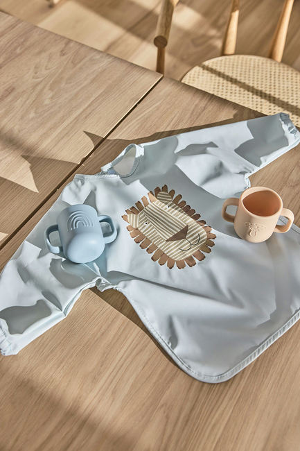 OYOY Lobo Leijona  Pitkähihainen Ruokalappu, Ice Blue