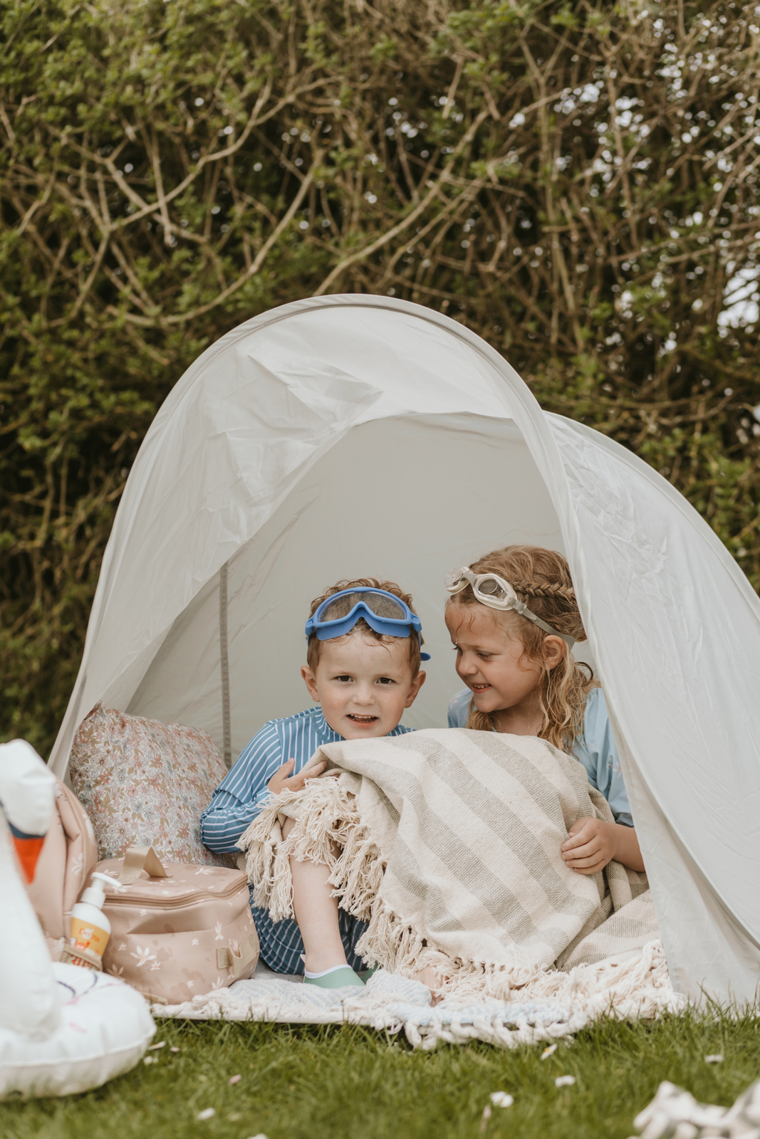 Vanilla Copenhagen Pop-up UV-Teltta Medium, Oyster Grey