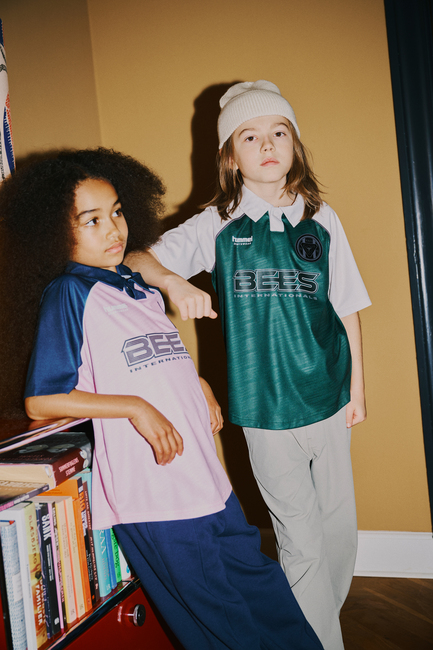 Hummel JR Loose Tiger Soccer T-paita, June Bug