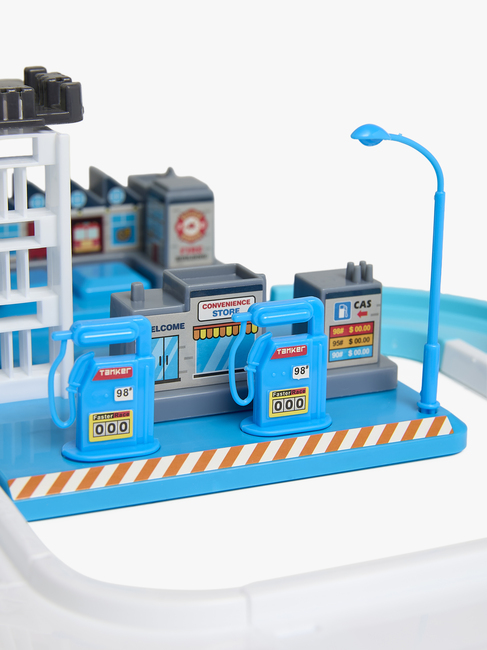 Alex's Garage Autorata Poliisin pysäköinti