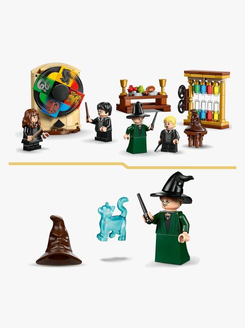 LEGO Harry Potter 76460 Tylypahkan linna: Lajitteluhattuseremonia