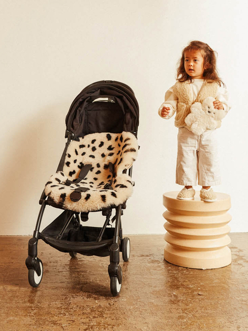 BINIBAMBA Istuinpehmuste Lampaantalja, Leopard Peanut