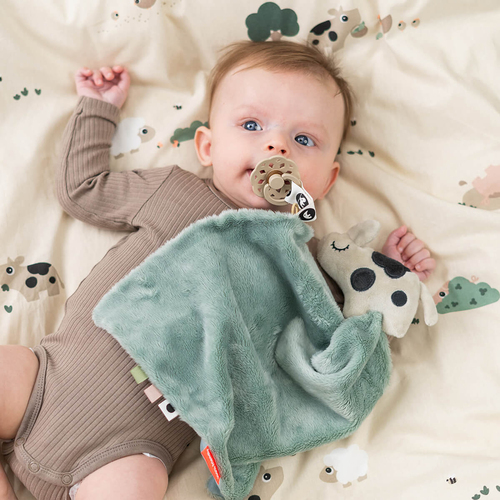 Done By Deer Dotti Uniriepu, Blue