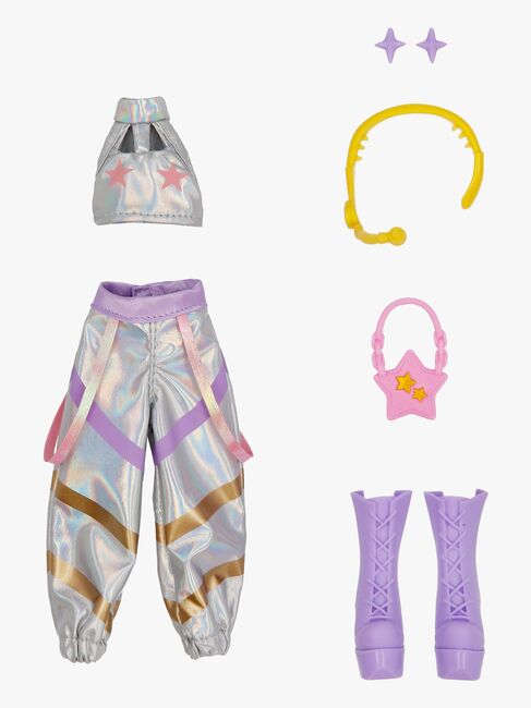 K-POP idol Muotinukke Mina