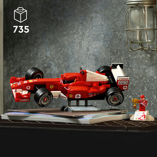 LEGO Icons 11375 Ferrari F2004 ja Michael Schumacher