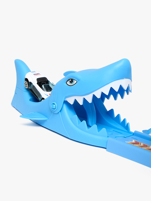 Alex's Garage Shark Autorata & Parkkitalo XL