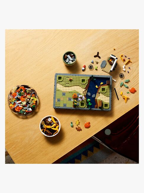 LEGO Icons 11372 Syksyinen mökkipuutarha