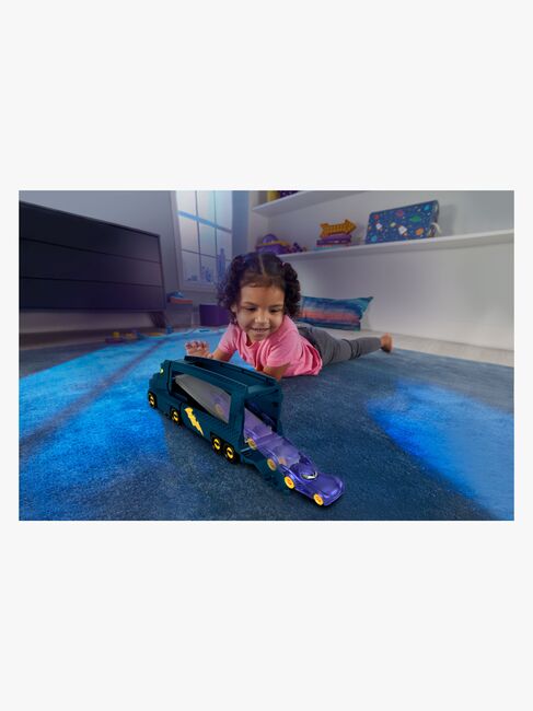 Fisher-Price Batwheels Autonkuljetusrekka Bat-Big Rig