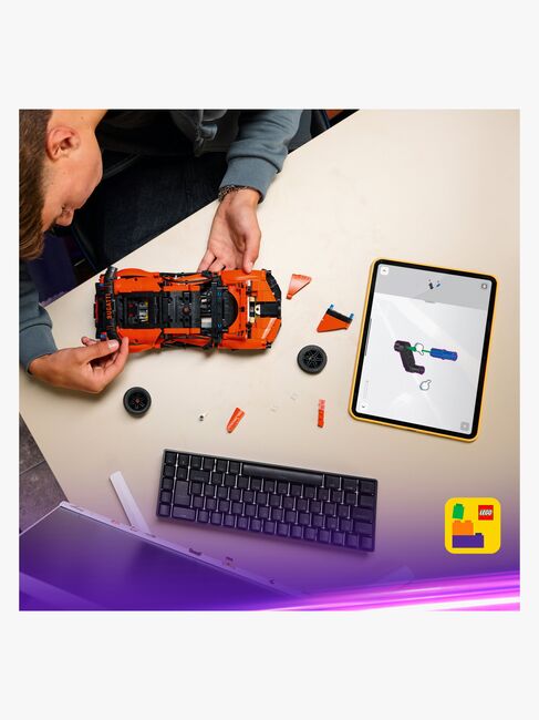 LEGO Technic 42222 Bugatti Chiron Pur Sport ‑hyperauto