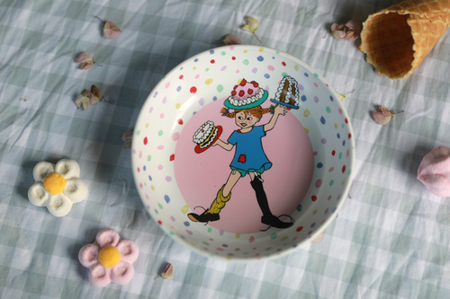 Peppi Pitkätossu Syntymäpäivä  Suuri Kulho