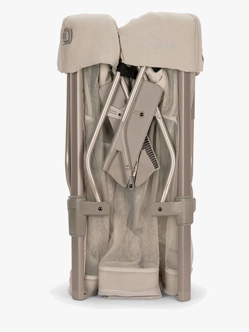 Nuna Paal Matkasänky, Biscotti