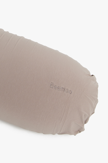 Beemoo CARE Snug Raskaustyyny, Sand Beige
