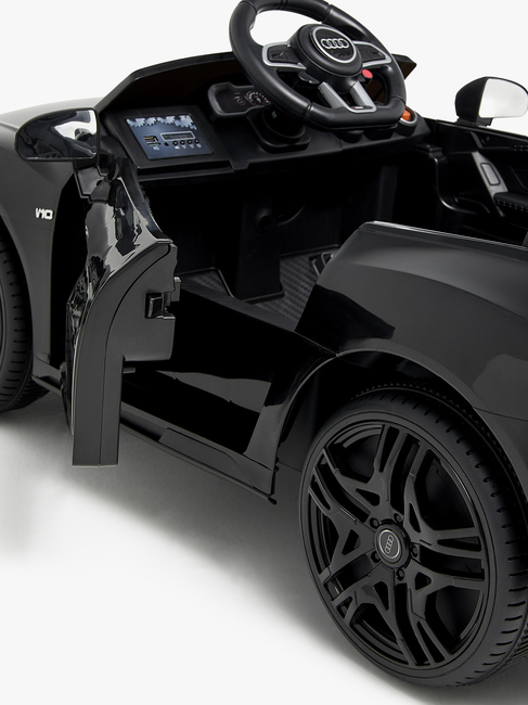 Audi R8 Spyder Sähköauto, Musta