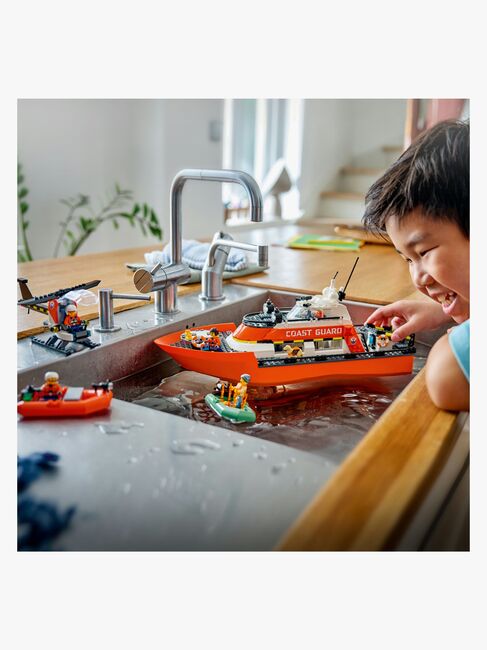 LEGO City 60504 Rannikkovartioston pelastusalus ja helikopteri