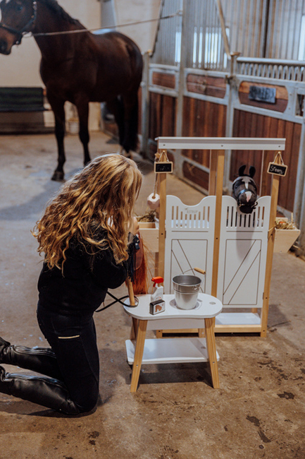 byASTRUP Hoitoasema 2 Keppihevoselle