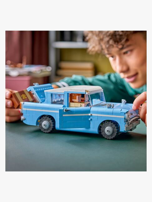 LEGO Harry Potter 76470 Lumottu lentävä Ford Anglia™