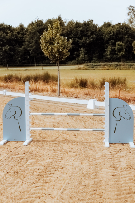 byASTRUP Sivut Hyppyesteille Hevoset 2 Kpl