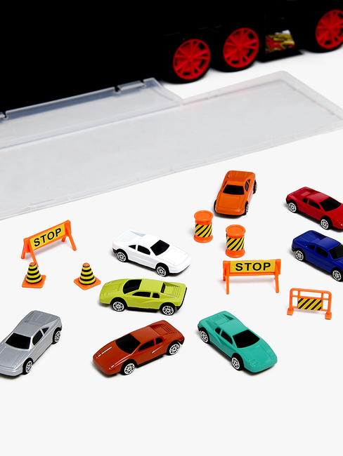 Alex’s Garage Ajoneuvojen Kuljetus Kilpa-auto