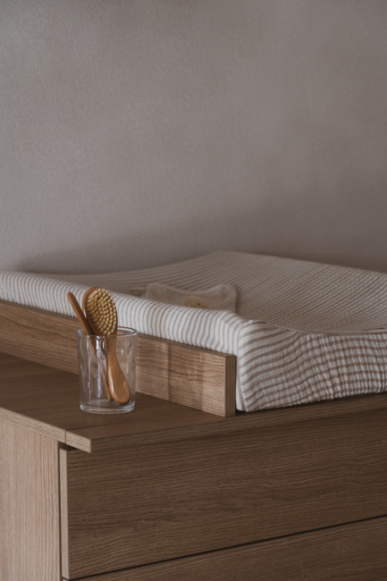 Quax Stripes Hoitoalustan Päällinen, Broken White