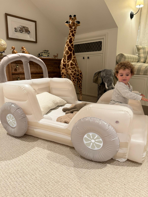 SUNNYLiFE  Puhallettava Lastensänky, Summer Van Sand