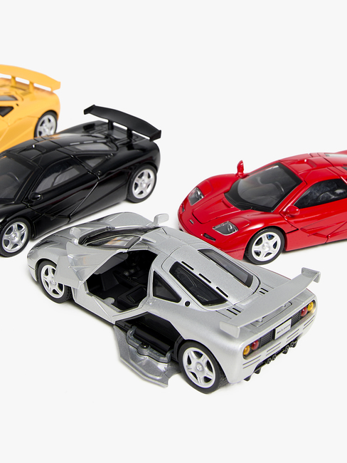 McLaren F1 Supercar Die-Cast Kilpa-auto 1:32 Lajiteltu
