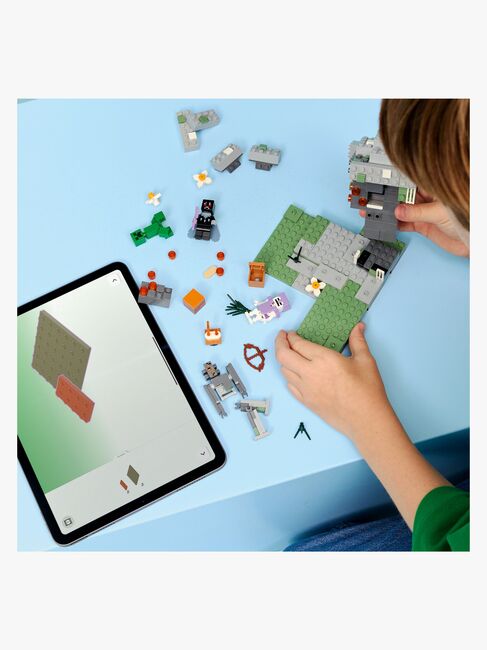 LEGO Minecraft 21586 Kalpea puutarha