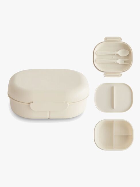 Mushie Eväsrasia, Ivory