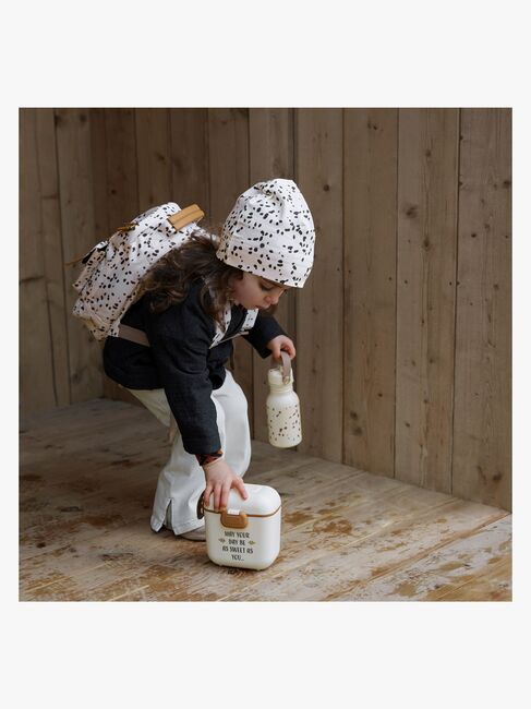 Elodie Eväsrasia, Vanilla White