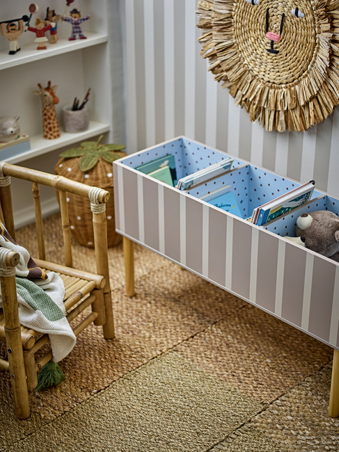 Bloomingville Salam Kirjahylly, Ruskea