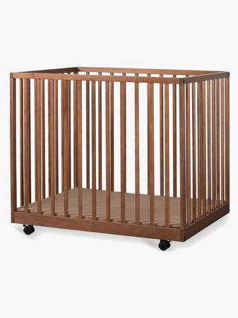 Quax Mori Leikkikehä, Walnut