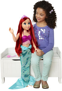 Disney Prinsessat Nukke Paras Ystäväni Ariel 81 cm
