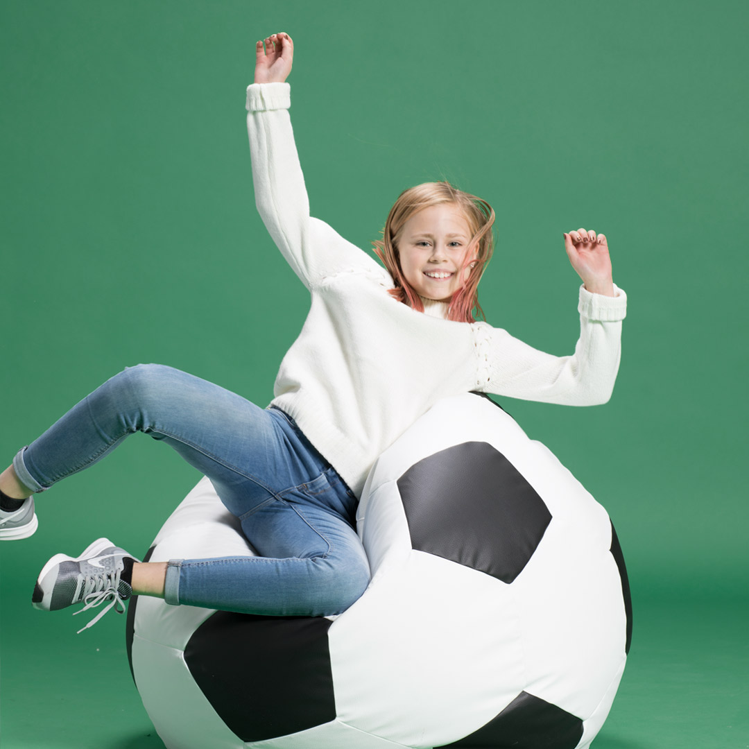 isabell-10år_saccosäck.jpg